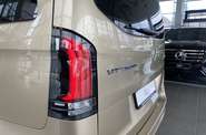 Mercedes-Benz Vito Base
