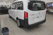 Mercedes-Benz Vito Base