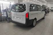 Mercedes-Benz Vito Base