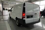 Mercedes-Benz Vito Base