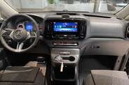 Mercedes-Benz Vito Base