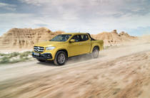 Mercedes-Benz X-Class Base