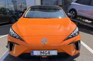 MG 4 LUX +