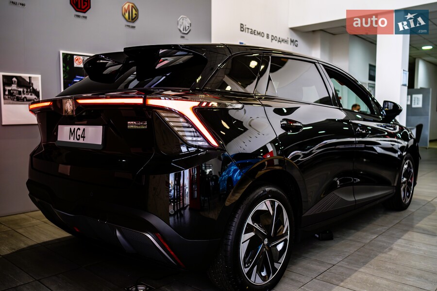 MG 4 - фото 4