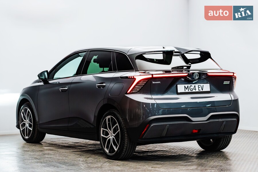 MG 4 - фото 6