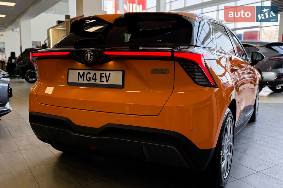 MG 4 - фото 4