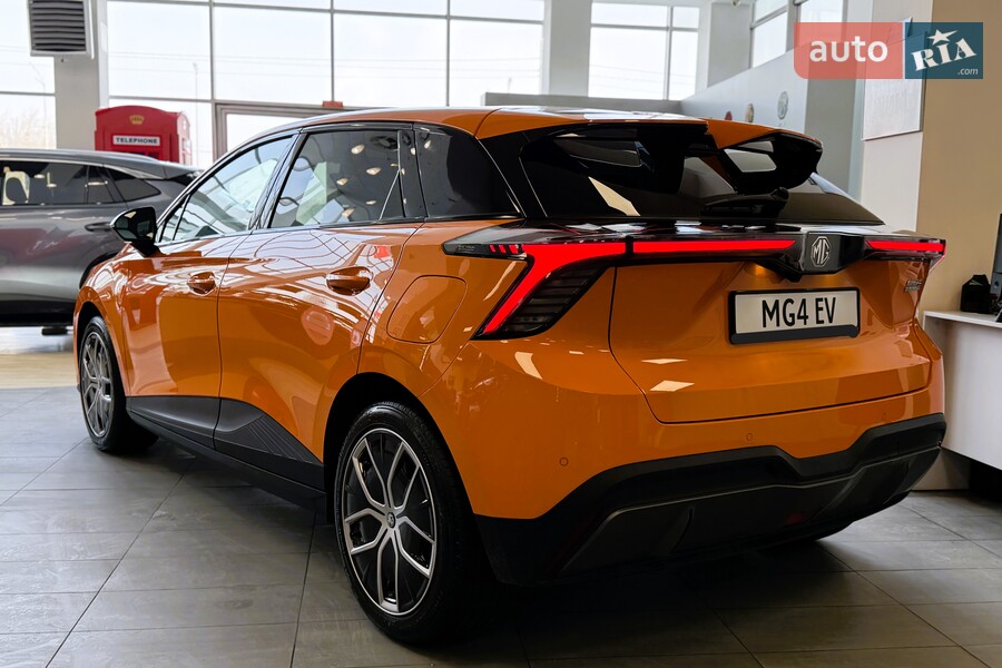 MG 4 - фото 6