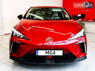 MG 4 2023 LUX +