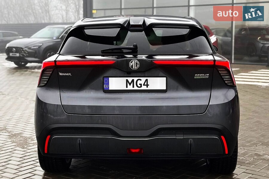 MG 4 - фото 4