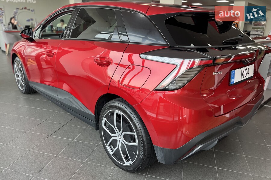 MG 4 - фото 4
