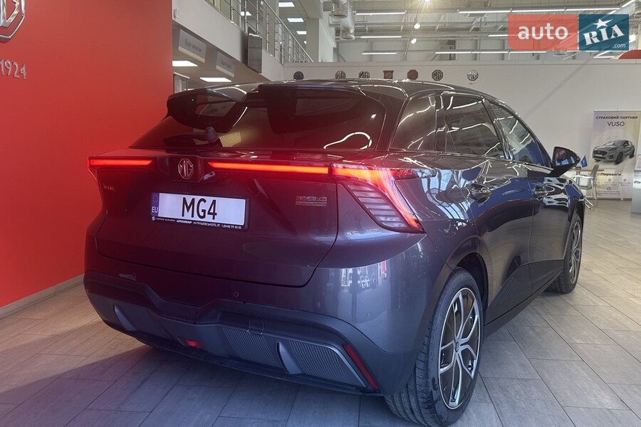 MG 4 - фото 5