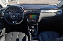 MG 5 COM