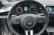 MG 5 COM