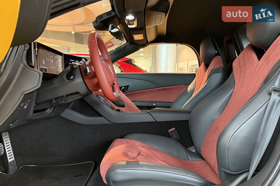 MG Cyberster - фото 20