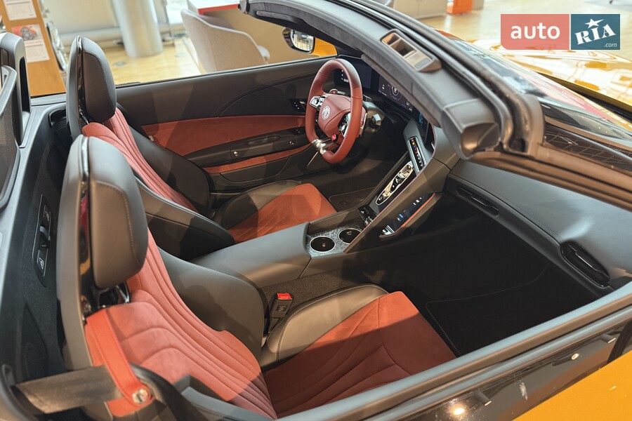 MG Cyberster - фото 33