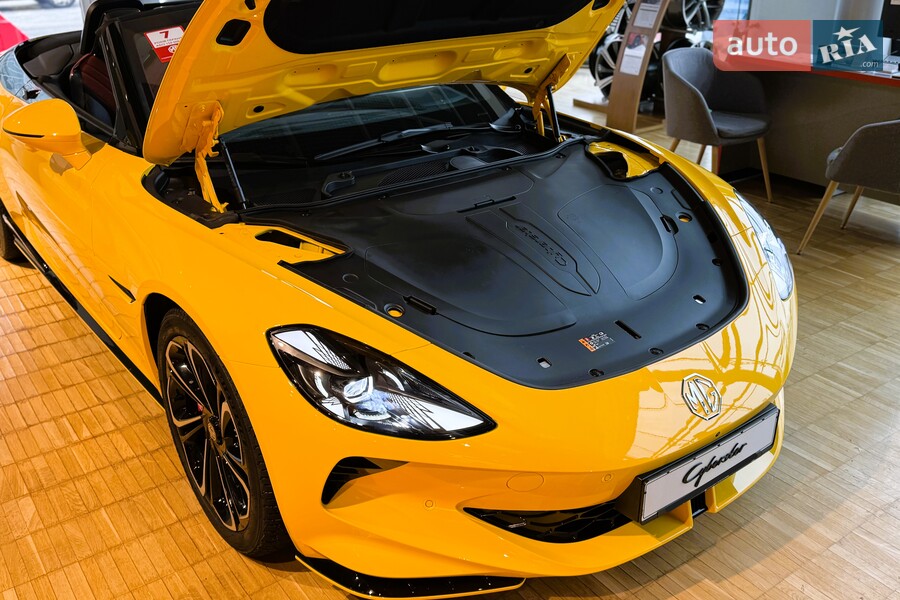 MG Cyberster - фото 46