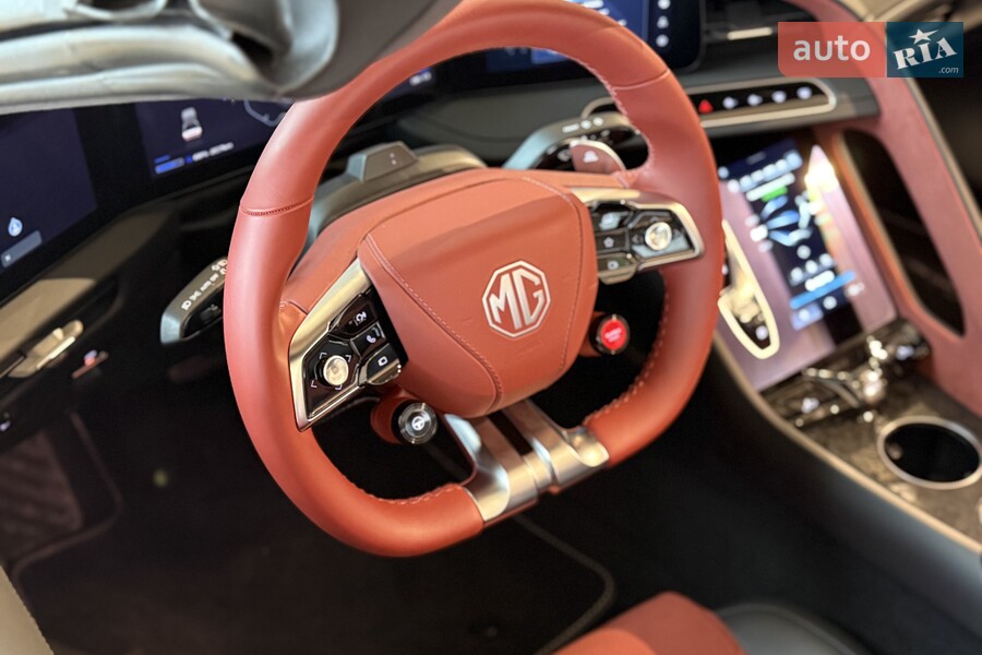 MG Cyberster - фото 39