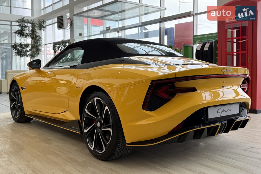 MG Cyberster - фото 7