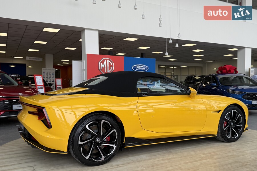 MG Cyberster - фото 10