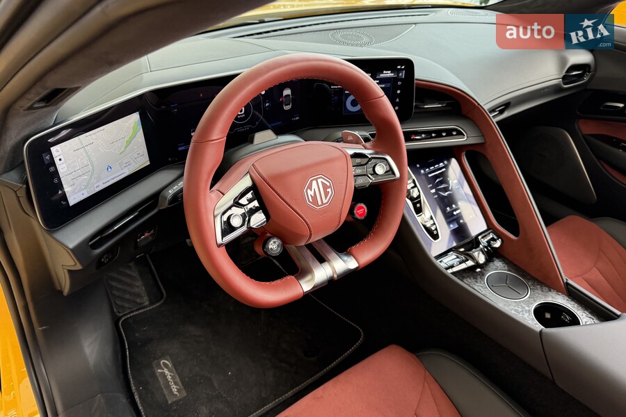 MG Cyberster - фото 23