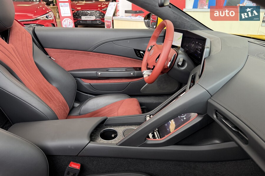 MG Cyberster - фото 30