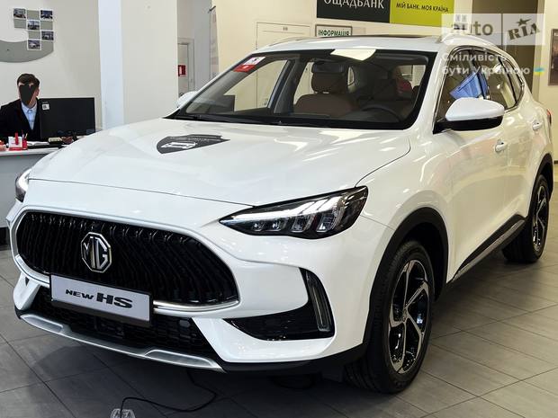 MG HS 2024