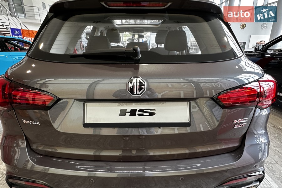 MG HS - фото 7