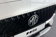MG HS COM