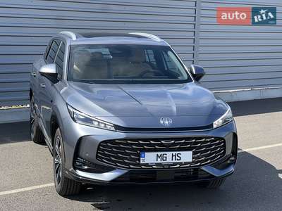 MG HS 2025 LUX