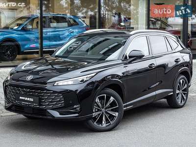 MG HS 2025 LUX