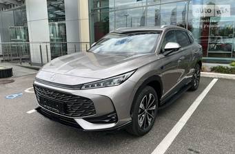 MG HS 2025 LUX