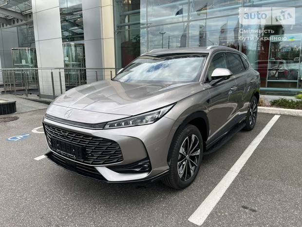 MG HS 2025 MG HS 2025