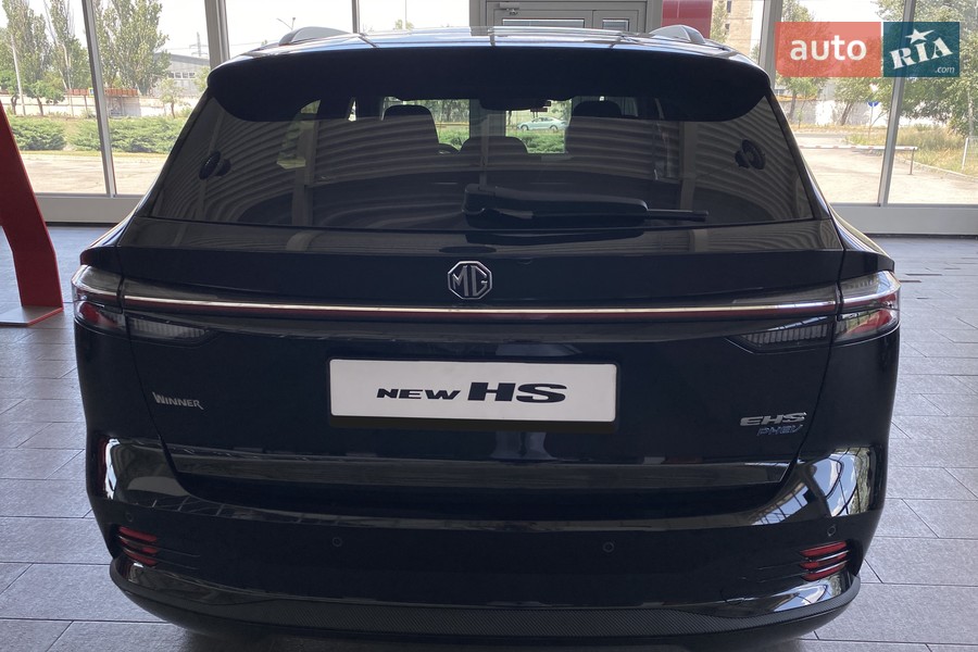 MG HS - фото 6