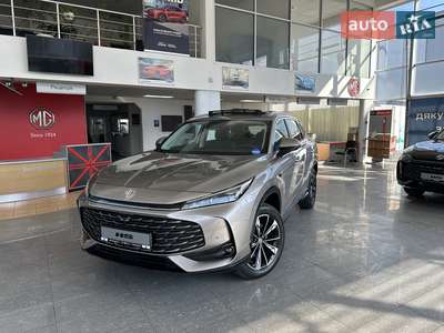 MG HS 2025 LUX