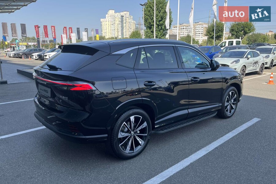 MG HS - фото 6