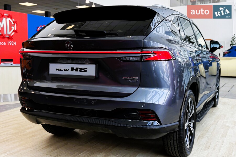 MG HS - фото 5