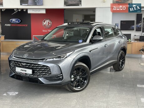 MG HS 2025
