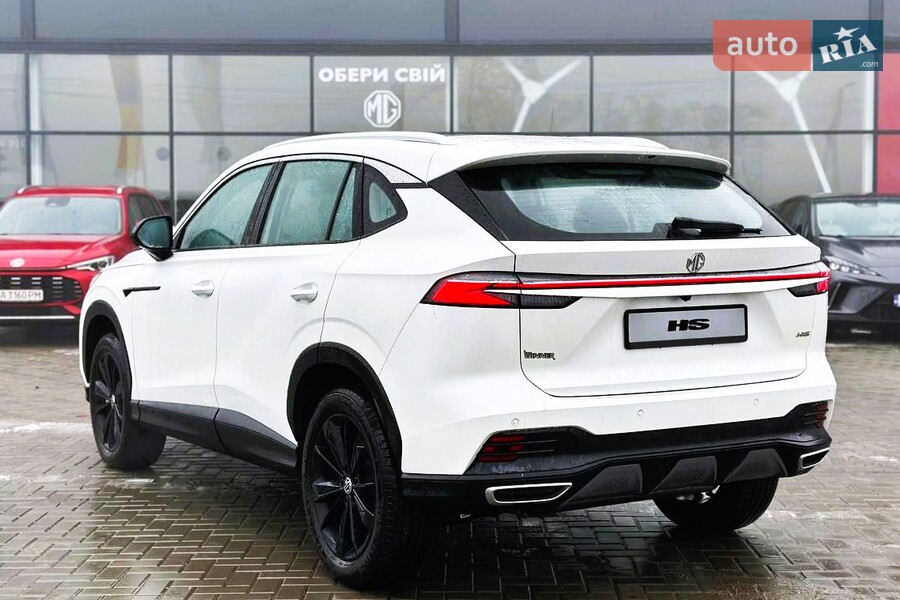 MG HS - фото 5