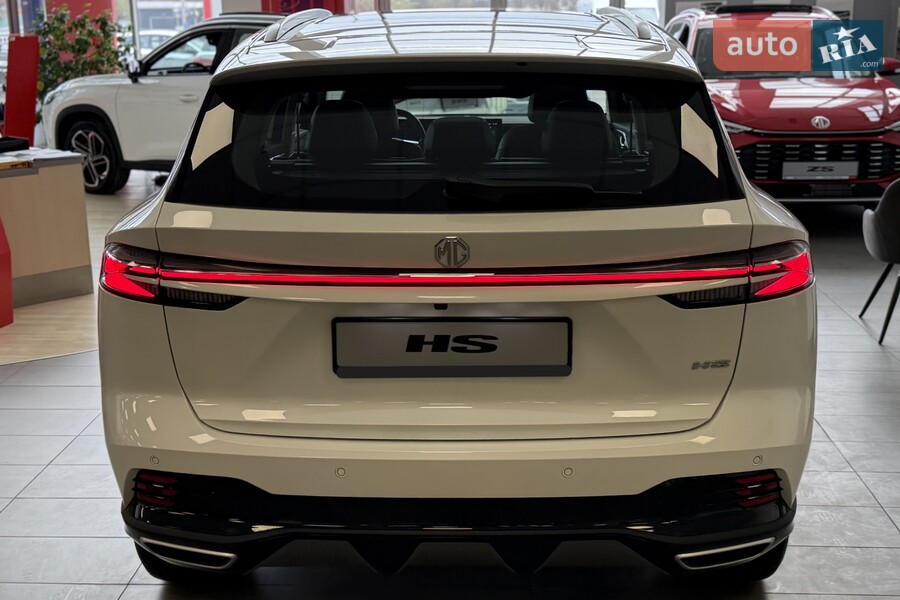 MG HS - фото 7