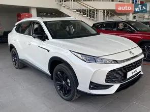 MG HS