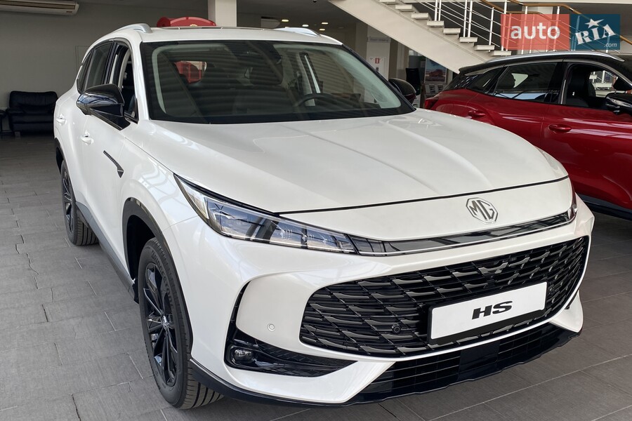 MG HS - фото 5