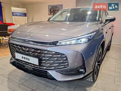 MG HS 2025 LUX