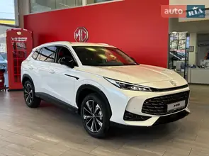 MG HS