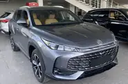 MG HS LUX