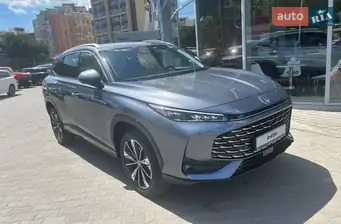 MG HS