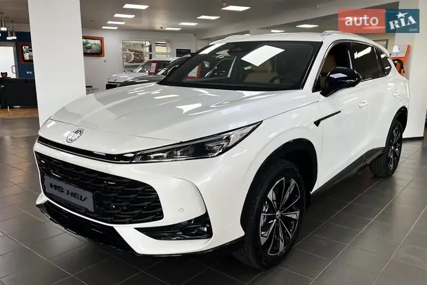 MG HS LUX