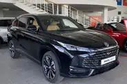 MG HS LUX