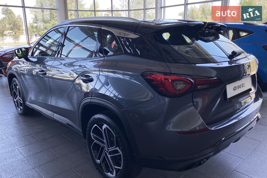 MG One - фото 6