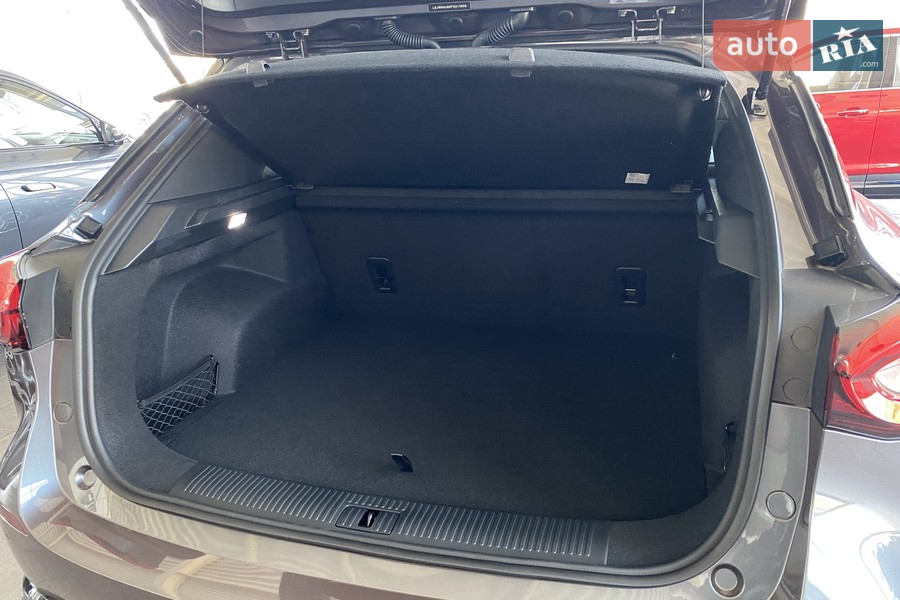 MG One - фото 11
