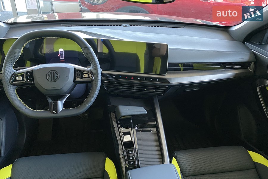 MG One - фото 15